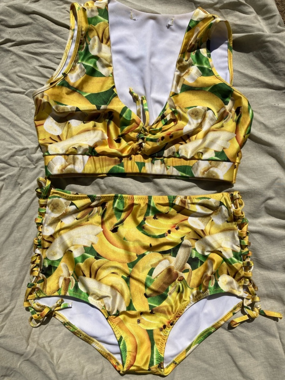 Bananas 🍌bikini crop top shorts 2 pc M fits L XL farm rio fans